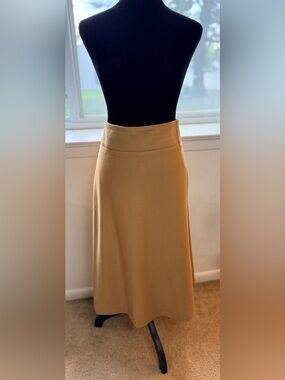 Talbots wool camel color skirt preppy classic fully lined side zip 12 petite EC